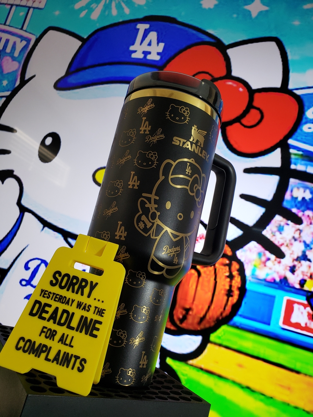 Stanley Hello Kitty Black & Gold Insulated Travel Mug